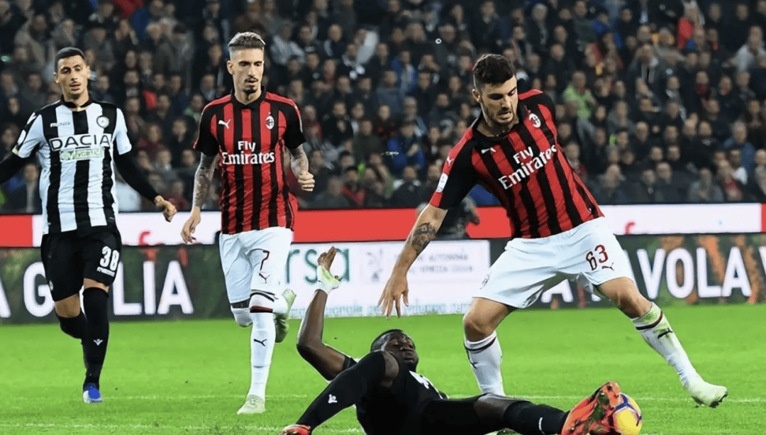 意甲倒计时，AC米兰今夜临场应变，细节引发关注，球迷炸锅，阵容厚度经受考验的简单介绍