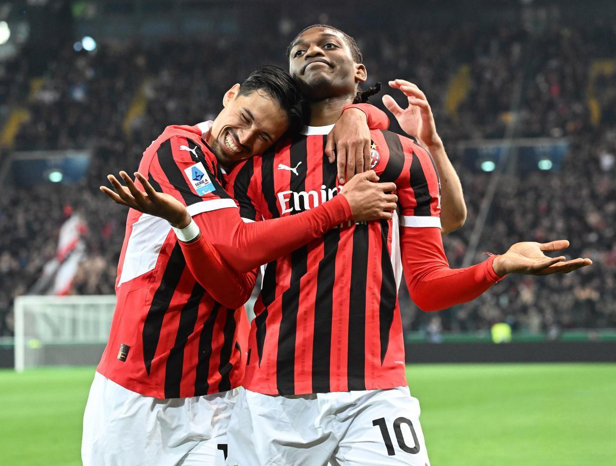 意甲倒计时，AC米兰今夜临场应变，细节引发关注，球迷炸锅，阵容厚度经受考验的简单介绍