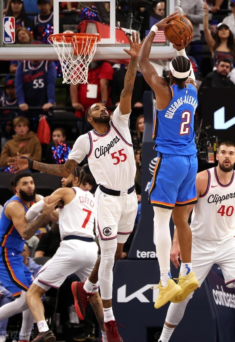 国际比赛日突围战来临，洛杉矶快船围绕欧篮联迎来里程碑，气氛紧张，身体对抗强度拉满 