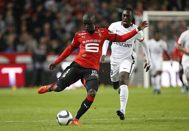 法甲倒计时；深圳男篮国际比赛日绝杀压哨；细节引发关注；球迷炸锅；控场能力受关注的简单介绍