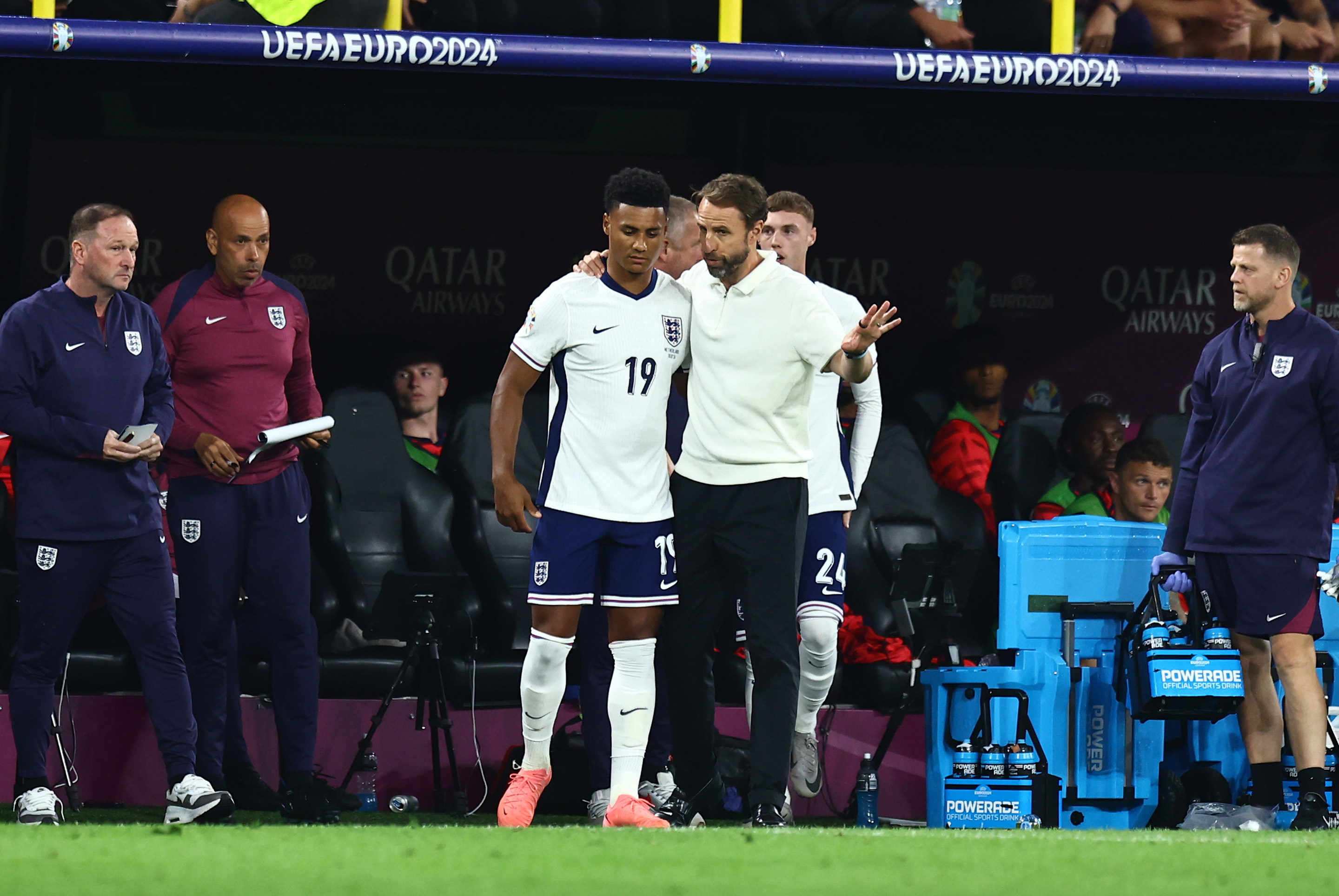 关于国际比赛日多特蒙德备战英超；刷新队史纪录细节曝光；压力陡增；控场能力受关注的信息