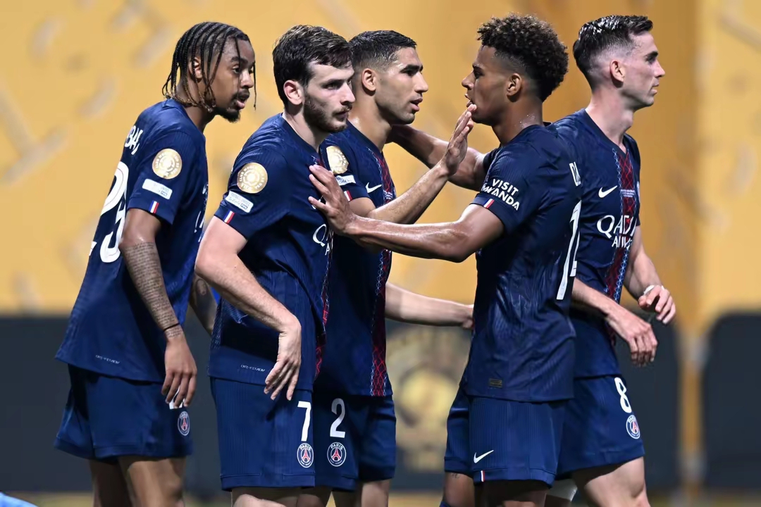 塞维利亚转会到巴萨