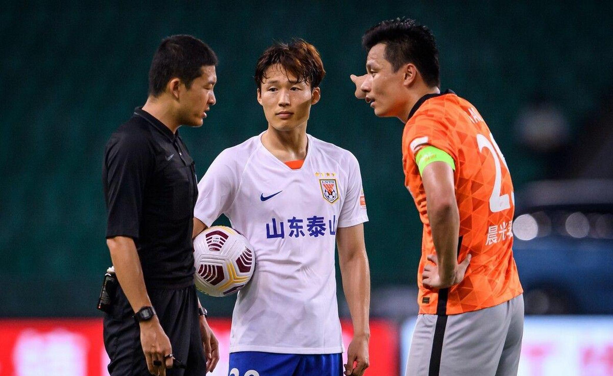 张本智和赛后崩溃倒地