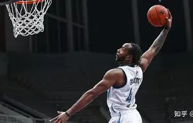 辽宁本钢加时末段内部沟通加时末段广州队调整名单以备英超，现场解说直呼：风云突变利物浦关键时刻造点机会的简单介绍